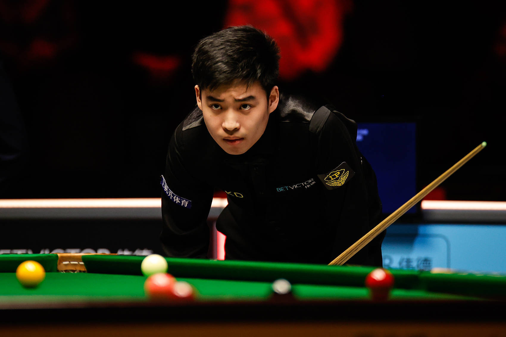 球在空中划 球在空中划