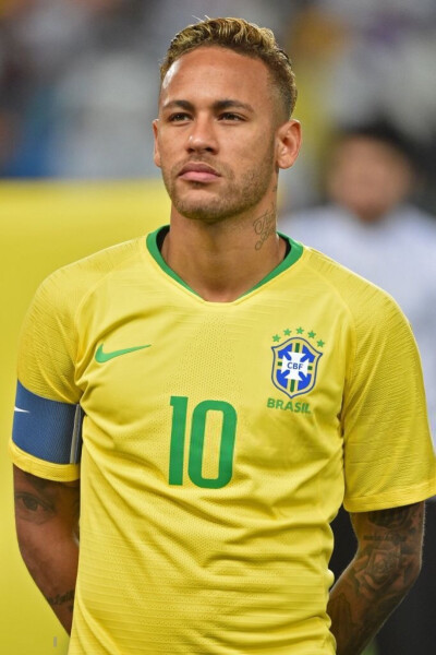 引入明星球 引入明星球